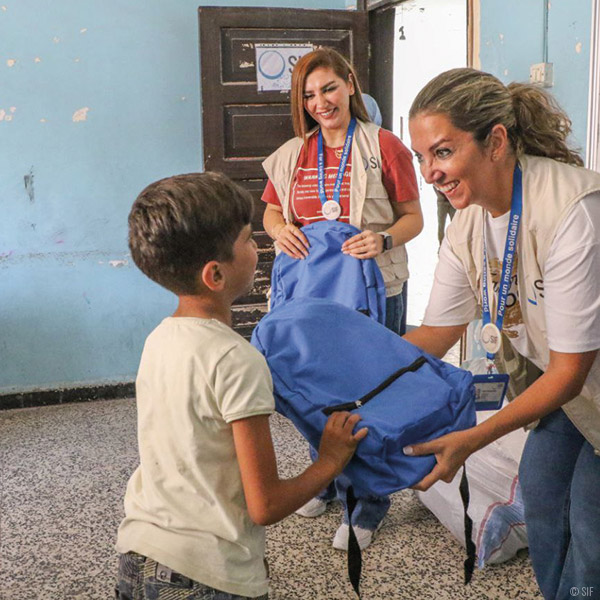 Image-zakat-al-maal- fille-enfant-don-secours-islamique-france